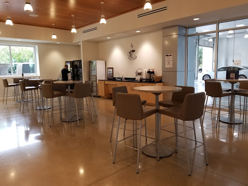 Toyota Dealer «Cowboy Toyota», reviews and photos, 9525 E R L Thornton Fwy, Dallas, TX 75228, USA