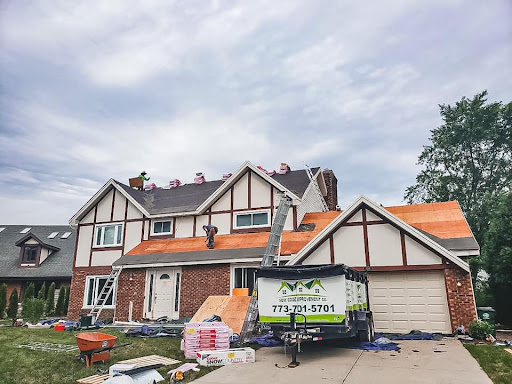 Roofing Contractor «New Edge Improvement Roofing Companies Chicago», reviews and photos, 7151 W Belmont Ave, Chicago, IL 60634, USA