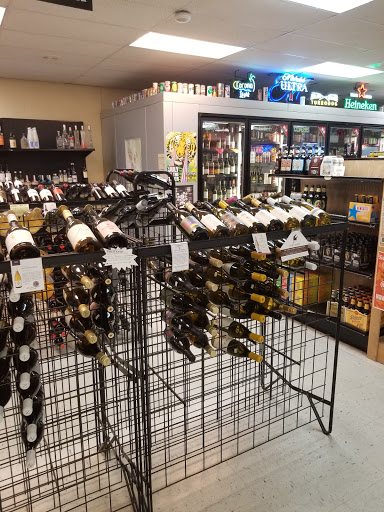 Liquor Store «Bin Q», reviews and photos, 3911 Perkins Rd, Baton Rouge, LA 70808, USA