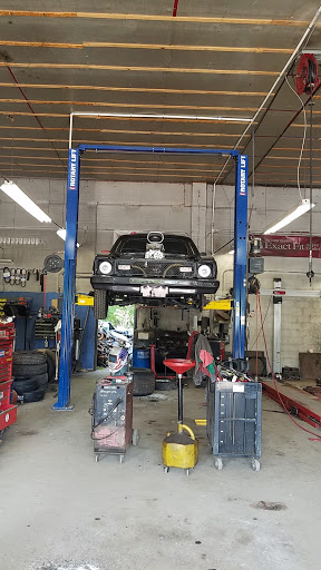 Auto Repair Shop «Precision Engine Parts & Repair», reviews and photos, 2056 Mountain Rd, Stroudsburg, PA 18360, USA