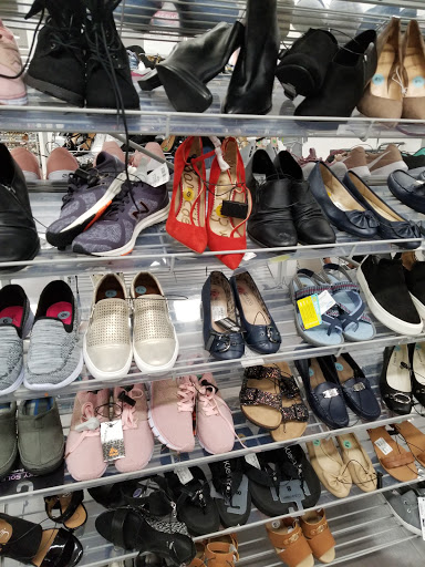 Clothing Store «Burlington Coat Factory», reviews and photos, 14800 Baltimore Ave, Laurel, MD 20707, USA