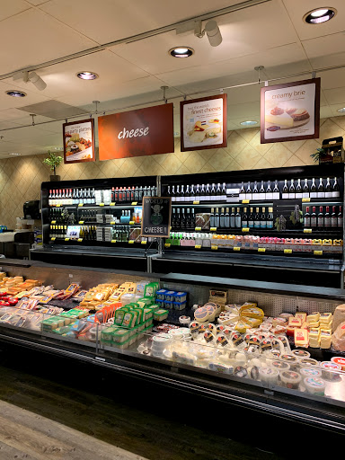 Grocery Store «Vons», reviews and photos, 2495 Truxtun Rd Suite 100, San Diego, CA 92106, USA