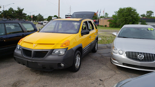 Used Car Dealer «Rice Auto Sales», reviews and photos, 24340 Van Dyke, Center Line, MI 48015, USA