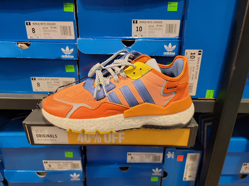 Sporting Goods Store «Adidas Outlet Store Leesburg», reviews and photos, 241 Fort Evans Rd NE #897, Leesburg, VA 20176, USA