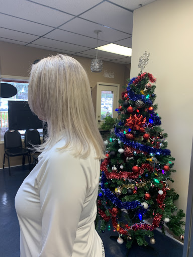 Hair Salon «Mane Attraction Hair Salon», reviews and photos, 1236 County Rd 1, Dunedin, FL 34698, USA