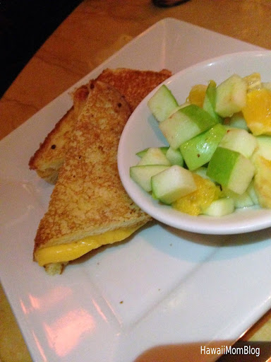 Restaurant «The Cheesecake Factory», reviews and photos, 1700 Willowbrook Blvd, Wayne, NJ 07470, USA