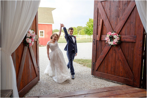 Wedding Venue «Avon Wedding & Event Barn», reviews and photos, 7498 E County Road 100 N, Avon, IN 46123, USA