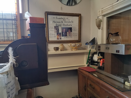 Door Supplier «Bauer Brothers Salvage», reviews and photos, 2432 N 2nd St, Minneapolis, MN 55411, USA