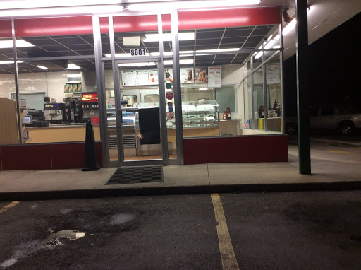 Bakery «Krispy Kreme Doughnuts», reviews and photos, 8601 1st Ave N, Birmingham, AL 35206, USA