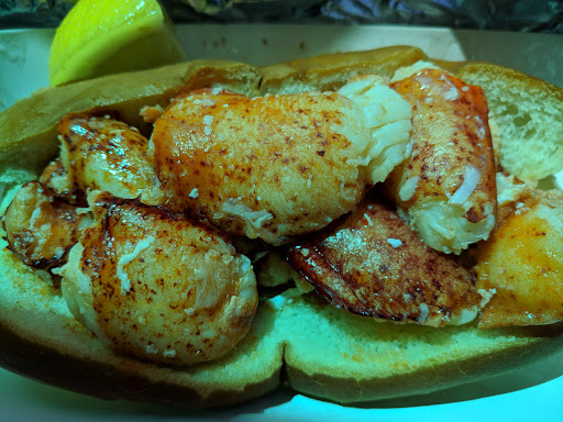 Seafood Market «Cold Harbor Seafood & Market», reviews and photos, 465 Taylor Rd, Enfield, CT 06082, USA