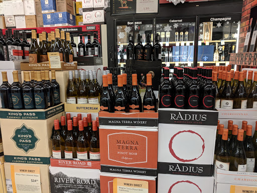 Wine Store «Total Wine & More», reviews and photos, 1600 Crossways Blvd, Chesapeake, VA 23320, USA