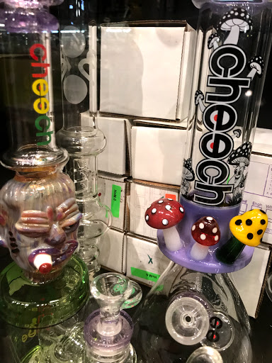 Tobacco Shop «Head Lines Smokes», reviews and photos, 1056 Broad Ripple Ave, Indianapolis, IN 46220, USA