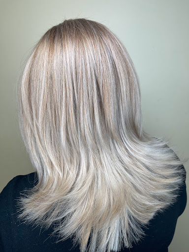 Beauty Salon «5th Avenue Beauty Salon», reviews and photos, 1351 N Goldenrod Rd # 5, Orlando, FL 32807, USA