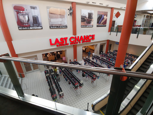 Department Store «Last Chance Clearance Store», reviews and photos, 1919 E Camelback Rd, Phoenix, AZ 85016, USA