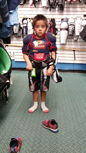 Sporting Goods Store «Play It Again Sports - Florida», reviews and photos, 11620 S Cleveland Ave, Fort Myers, FL 33907, USA