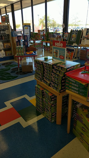 Educational Supply Store «Lakeshore Learning Store», reviews and photos, 1403 N Rand Rd, Palatine, IL 60074, USA