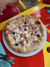 Pizza du Restaurant Le BDF - Bains de foule à L'Étang-Salé - n°4