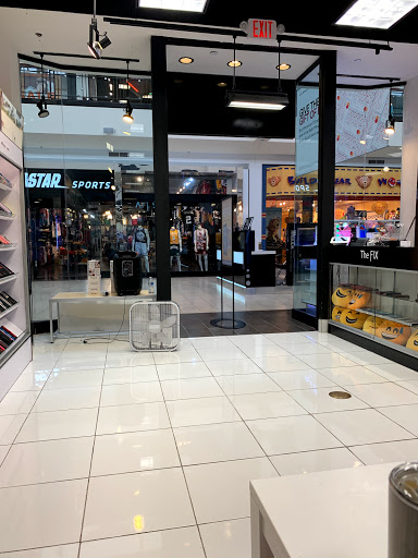 Shopping Mall «St. Charles Towne Center», reviews and photos, 11110 Mall Cir, Waldorf, MD 20603, USA