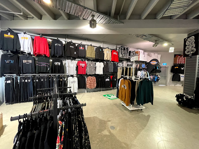 Freeride Surf & Skate - Shop