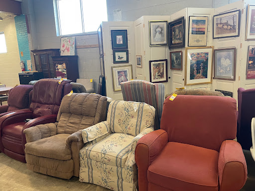 Thrift Store «Richmond Metropolitan Habitat For Humanity ReStore», reviews and photos