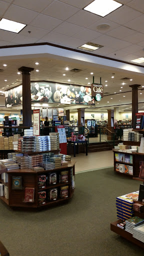 Book Store «Barnes & Noble», reviews and photos, 540 Ed Noble Pkwy, Norman, OK 73072, USA