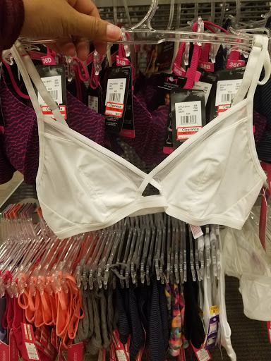 Department Store «Target», reviews and photos, 739 N Hwy 67, Cedar Hill, TX 75104, USA