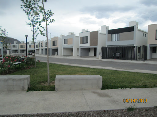 Triana Residencial - Oficina de Ventas