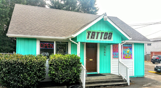 Explore star tattoo ideas, creative tattoo ideas in Springfield, available at Area 51 Tattoo