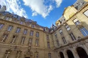 Paris-Sorbonne University image