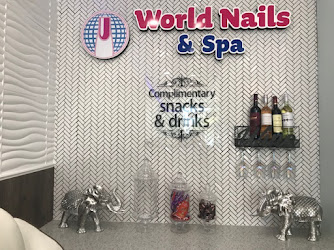 World Nails & Spa