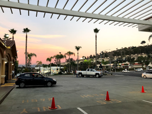 Car Wash «Laguna Niguel Car Wash», reviews and photos, 30081 Crown Valley Pkwy, Laguna Niguel, CA 92677, USA