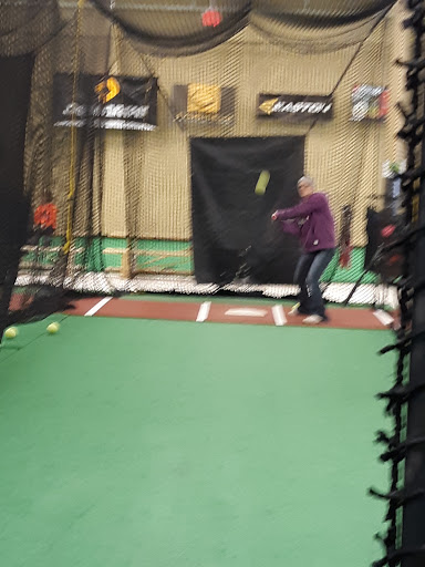 Bullpen Sports, 3801 Lapeer Rd, Flint, MI 48503, USA, 