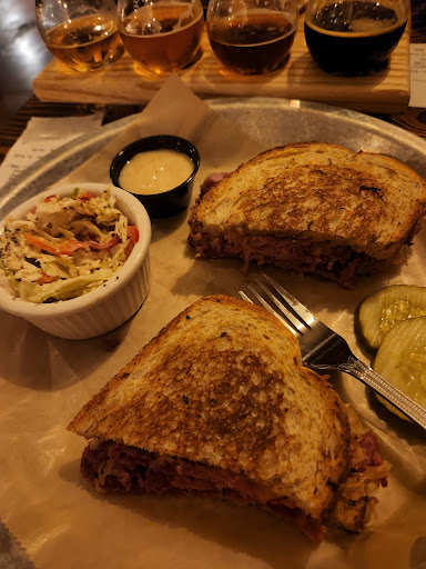 Winery «Copp Winery & Wine Bar», reviews and photos, 11 NE 4th Ave, Crystal River, FL 34429, USA