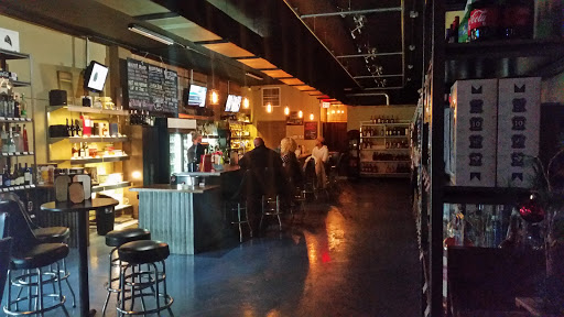 Bar «Ivanhoe Craft Bar & Packy», reviews and photos, 1915 N Orange Ave, Orlando, FL 32804, USA
