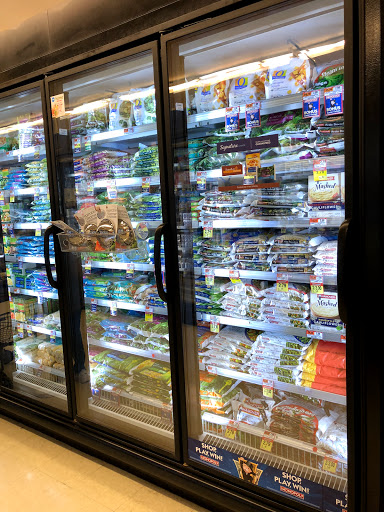 Grocery Store «ACME Markets», reviews and photos, 1201 High Ridge Rd, Stamford, CT 06905, USA