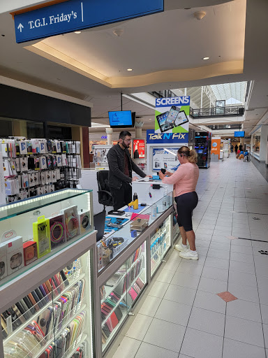 Shopping Mall «Solomon Pond Mall», reviews and photos, 601 Donald Lynch Blvd, Marlborough, MA 01752, USA