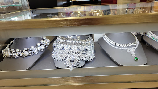 Department Store «T.J. Maxx», reviews and photos, 2150 N. Bellflower Blvd, Long Beach, CA 90815, USA