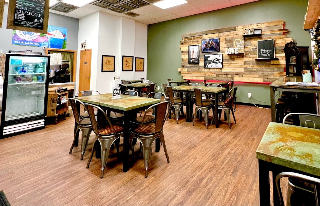 Caffé Dolce 907 - Cheesecake & Coffeehouse 99654