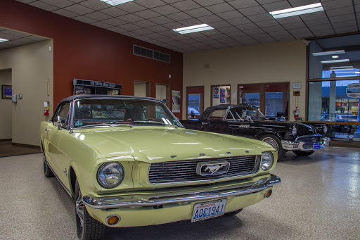 Car Dealer «Bowen Scarff Ford Lincoln», reviews and photos, 1157 Central Ave N, Kent, WA 98032, USA