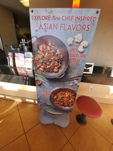 Asian Restaurant «Pick Up Stix Fresh Asian Flavors», reviews and photos, 3591 E Foothill Blvd, Pasadena, CA 91107, USA