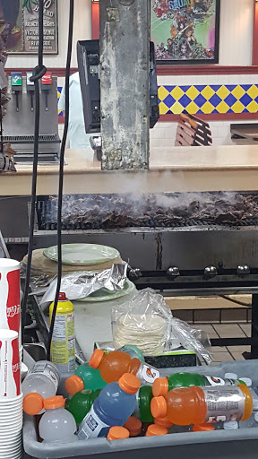 Drive-in Movie Theater «Van Buren Drive-In Theatre and Swap Meet», reviews and photos, 3035 Van Buren Boulevard, Riverside, CA 92503, USA