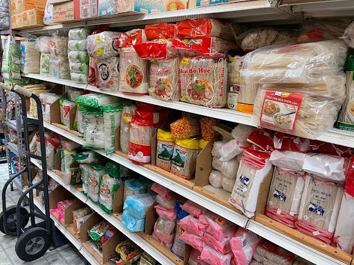 Asian Grocery Store «Asian Supermarket», reviews and photos, 733 E Archwood Ave, Akron, OH 44306, USA