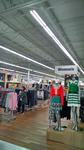 Grocery Store «Meijer», reviews and photos, 6001 Highland Rd, White Lake, MI 48383, USA