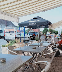 Atmosphère du Café Café Bistrot Snack de la Mairie Noyant de Touraine - n°1