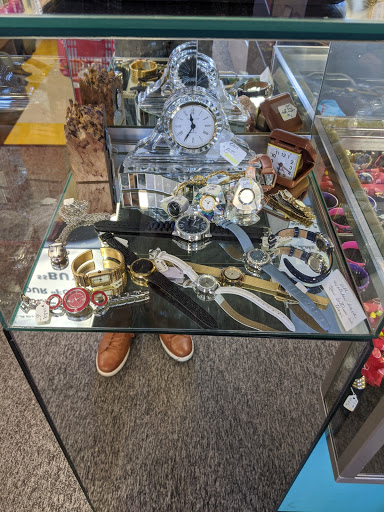 Thrift Store «Ladies of Charity Lake Travis Thrift Shop», reviews and photos, 1508 Ranch Rd 620 S, Lakeway, TX 78734, USA