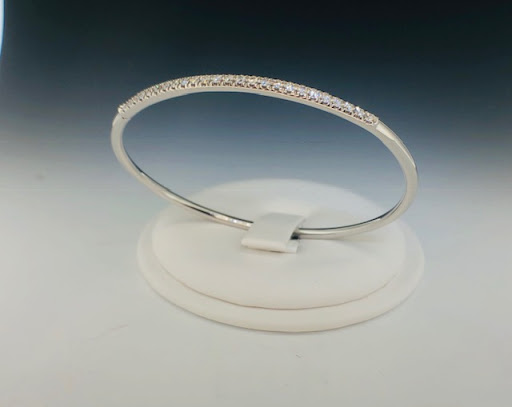 Jeweler «William Phelps Custom Jeweler», reviews and photos, 4380 Gulf Shore Blvd N #812, Naples, FL 34103, USA