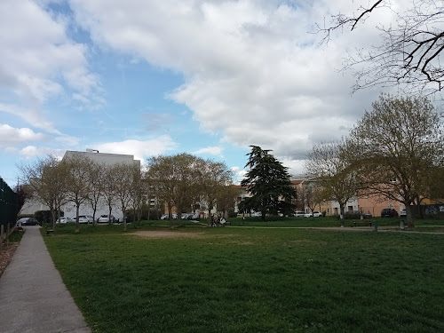 Espace vert Polygone-Roquemaurel à Toulouse