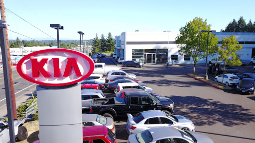 Kia Dealer «Ron Tonkin Kia», reviews and photos, 19335 SE McLoughlin Blvd, Gladstone, OR 97027, USA