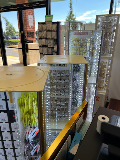 Cosmetics Store «Sol Beauty Supply», reviews and photos, 10850 Sudley Manor Dr, Manassas, VA 20109, USA