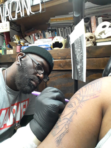 Tattoo Shop «G Spot», reviews and photos, 2302 W Newport Pike, Wilmington, DE 19804, USA